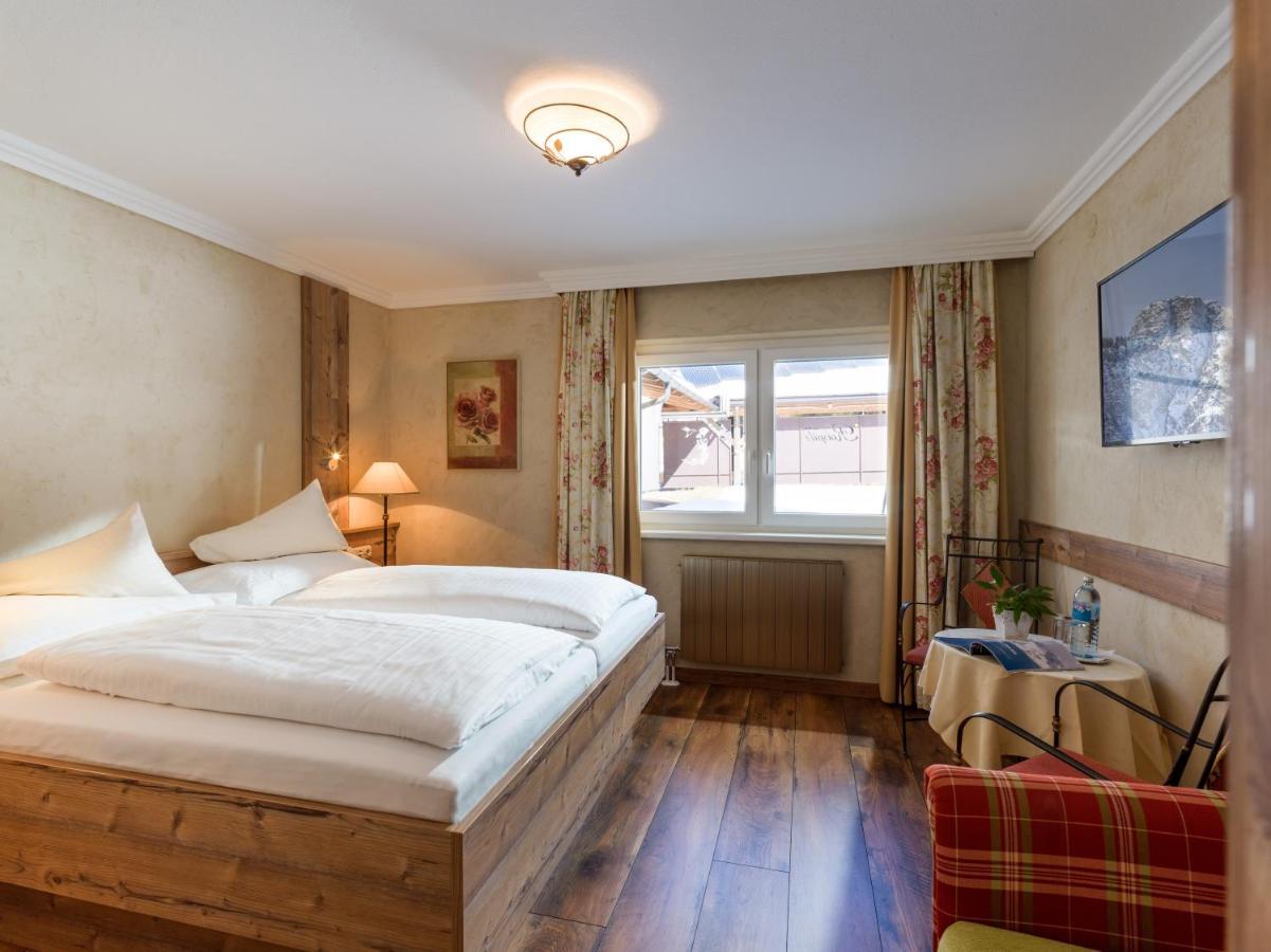 Rotspitz Adults - Only 3*
